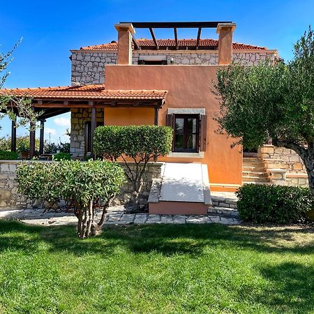 Villa Fyllosia 아르하네스 외부 사진