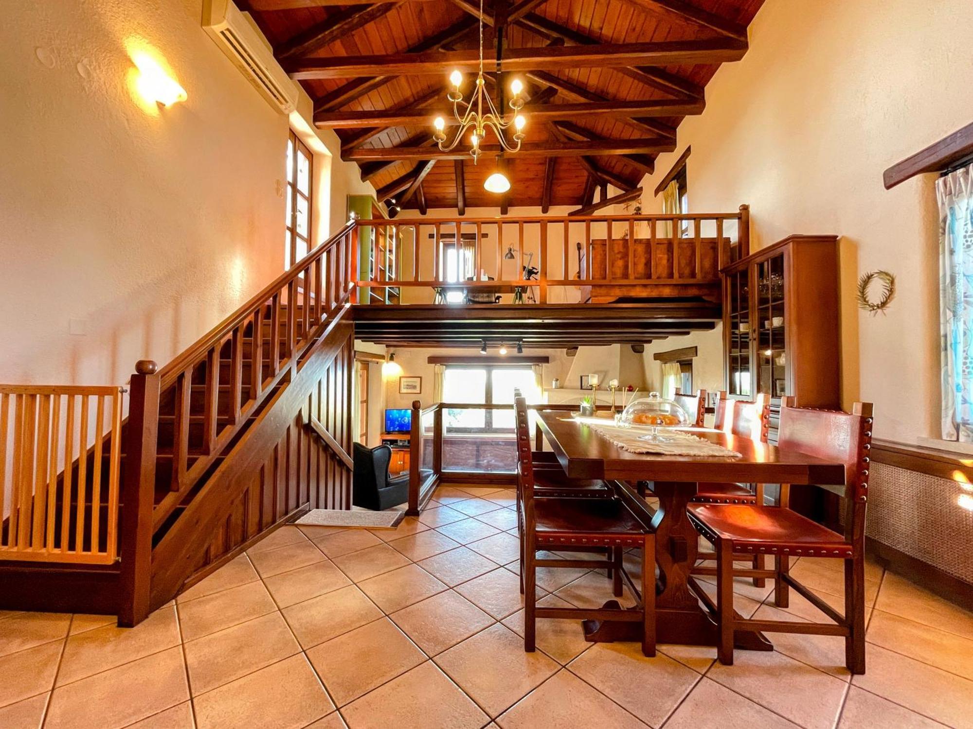 Villa Fyllosia 아르하네스 외부 사진